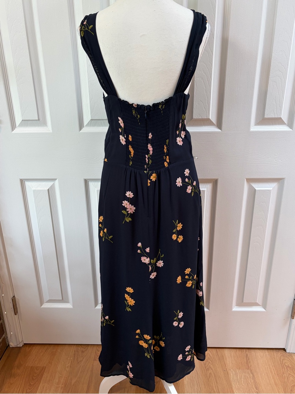 Reformation Navy Floral Fulton Sweetheart Neckline Midi Dress Size 10 - Picture 6 of 16